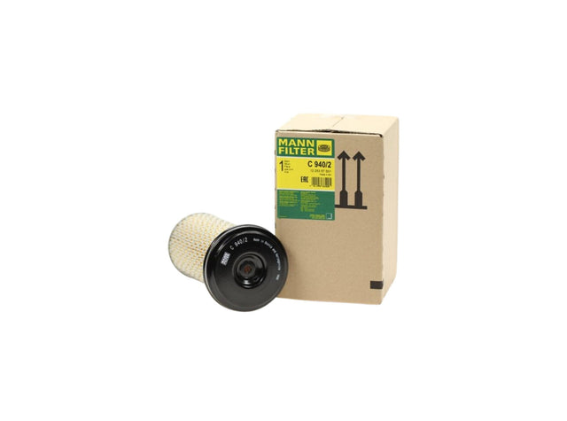 Original MANN-FILTER Luftfilterelement C 940/2